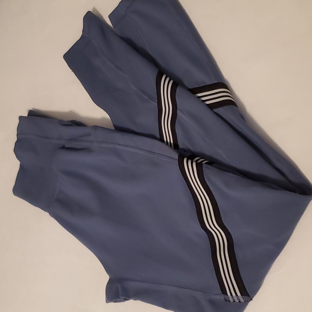 Adidas climalite leggings. Womens size small. Dark Gray. Gently worn. - Picture 1 of 6